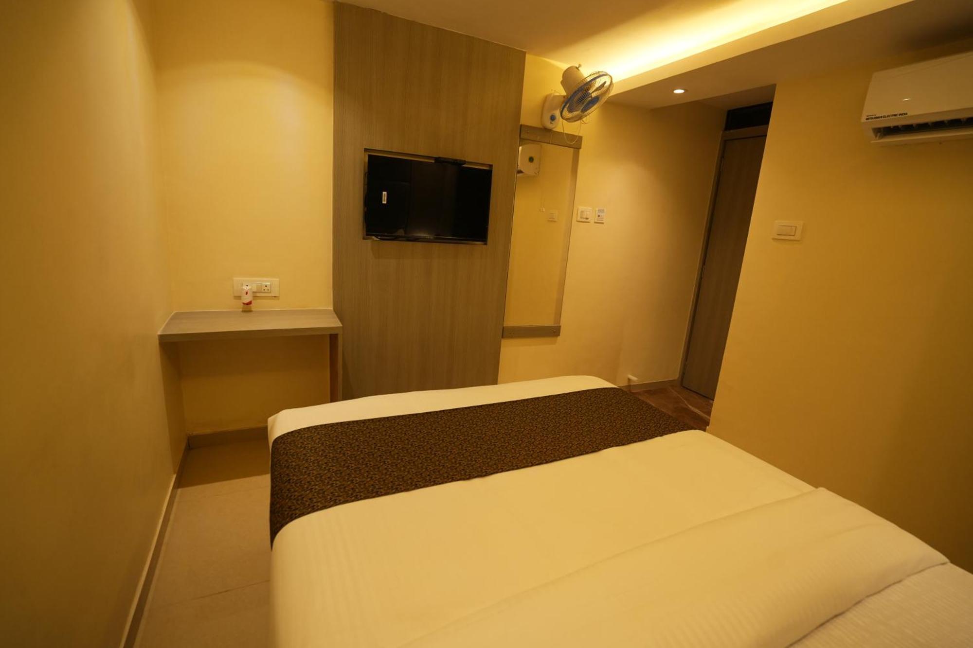 מומביי Hotel Boston מראה חיצוני תמונה